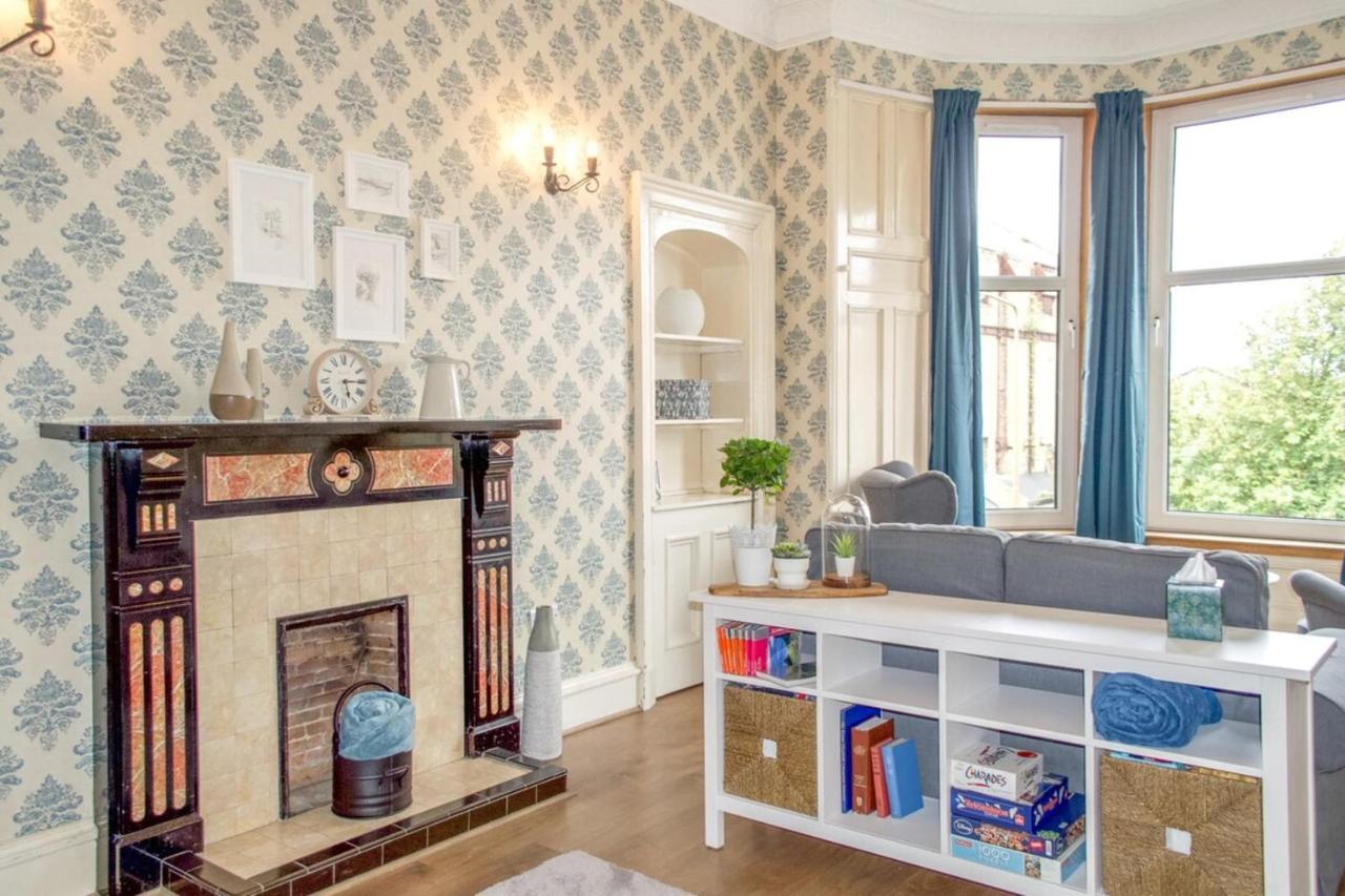 Bright Spacious Edinburgh City Centre Apartment Εξωτερικό φωτογραφία